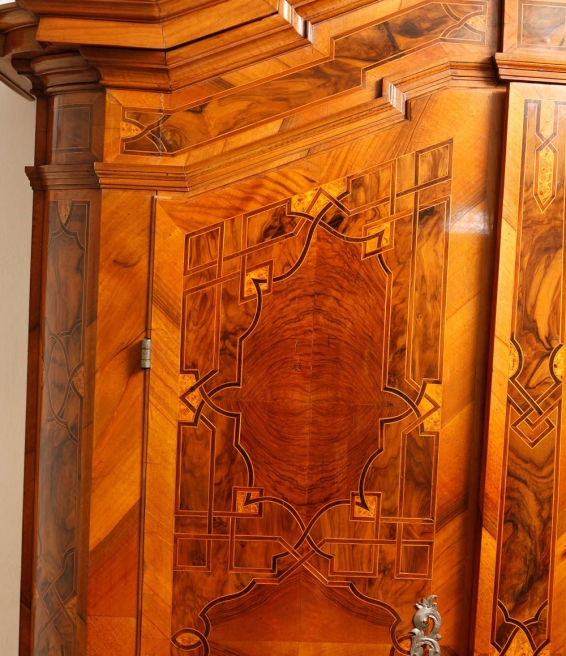 FLORIANER BAROCKSCHRANK